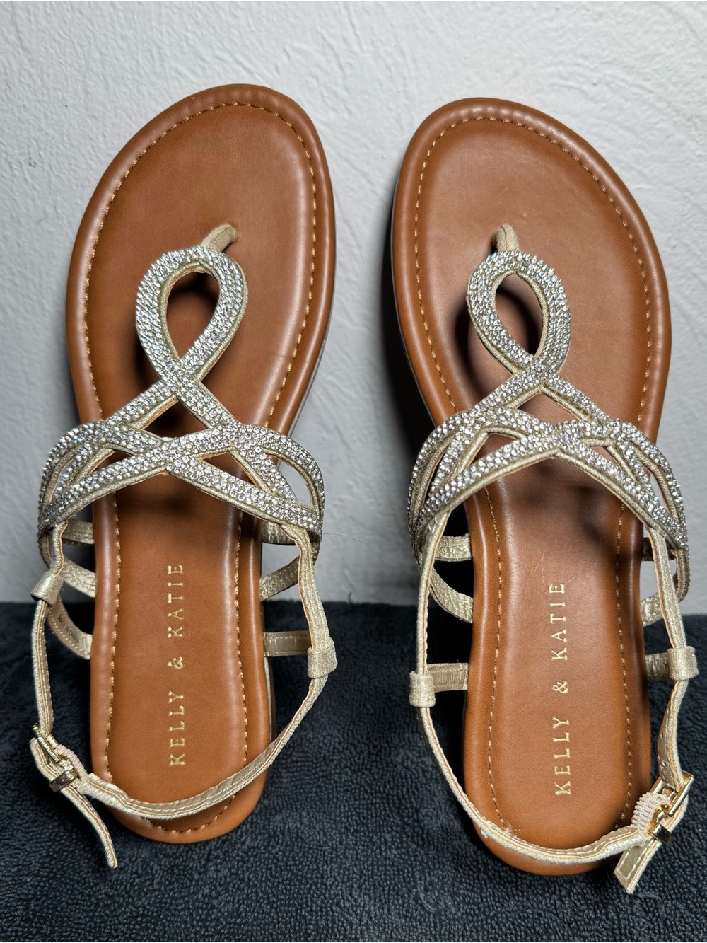 Kelly & Katie Gold Crystal Loop Strap Sandals 8-1/2